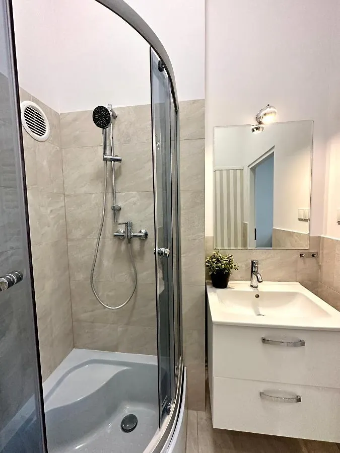 Studio Gdansk Oliwa Station Apartment Poland