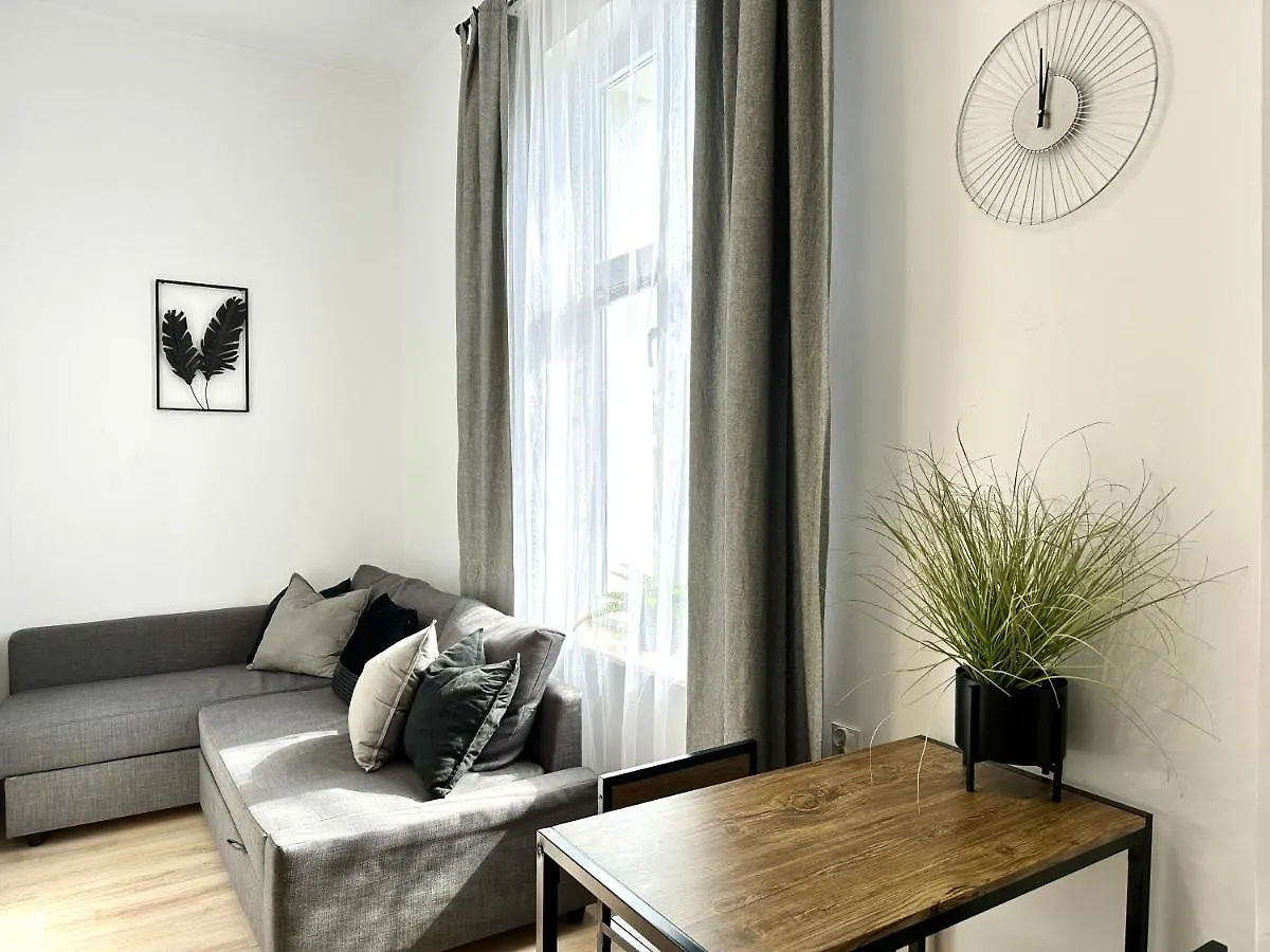 Studio Gdansk Oliwa Station Apartment