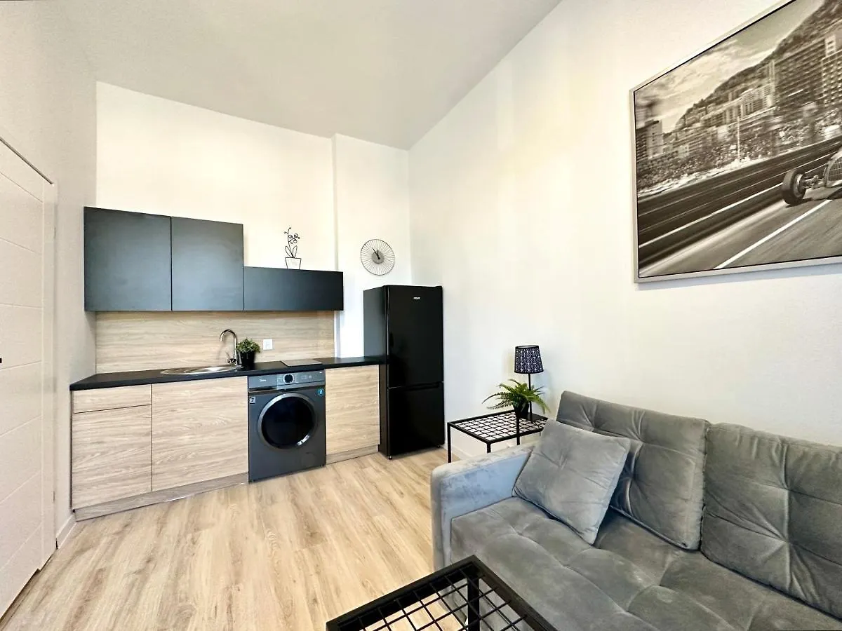 Studio Gdansk Oliwa Station Apartment 0*,  Poland
