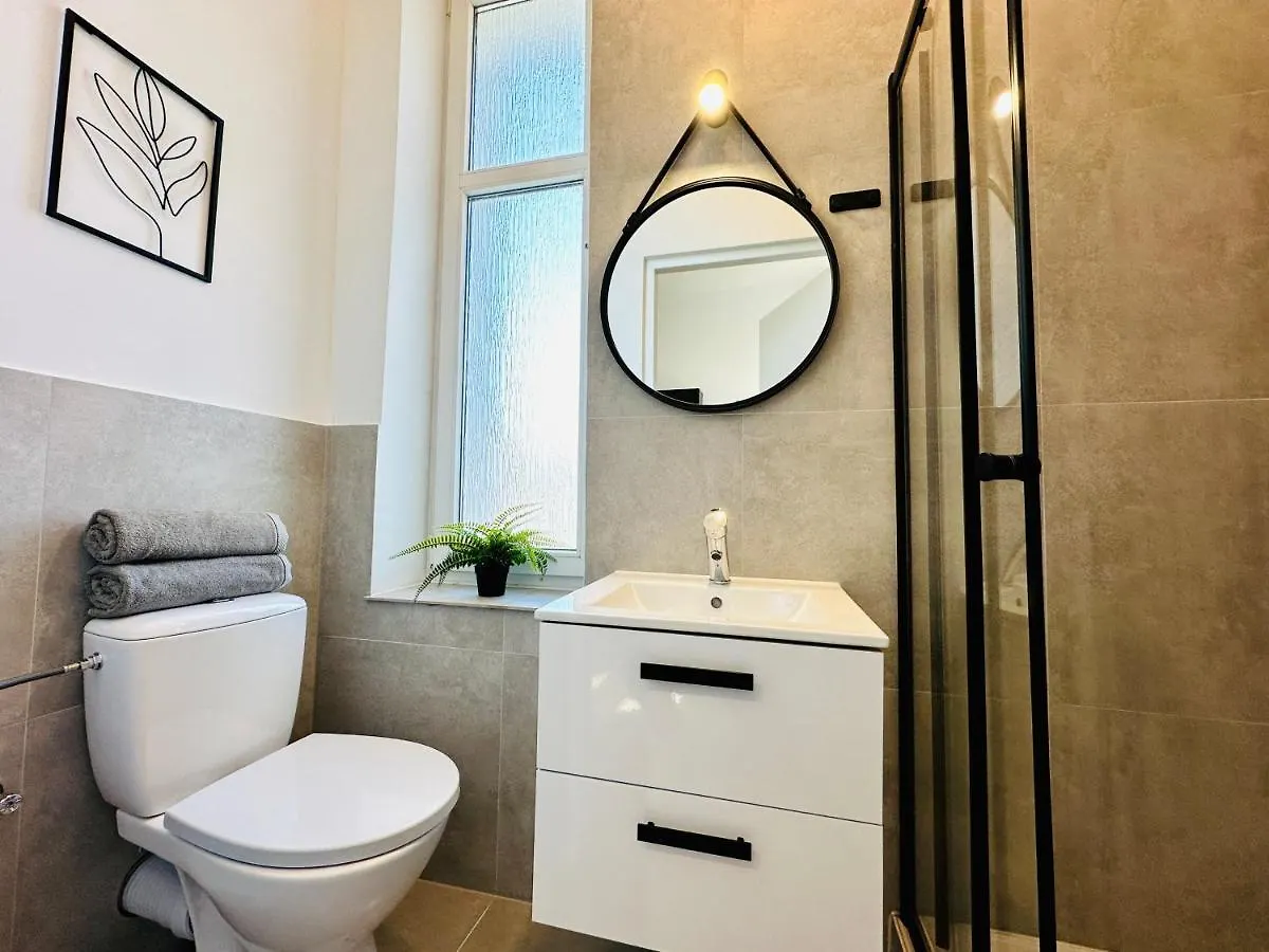 Studio Gdansk Oliwa Station Apartment