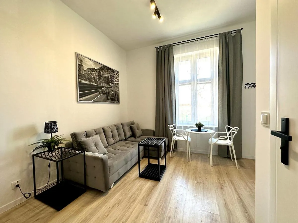 Studio Gdansk Oliwa Station Apartment